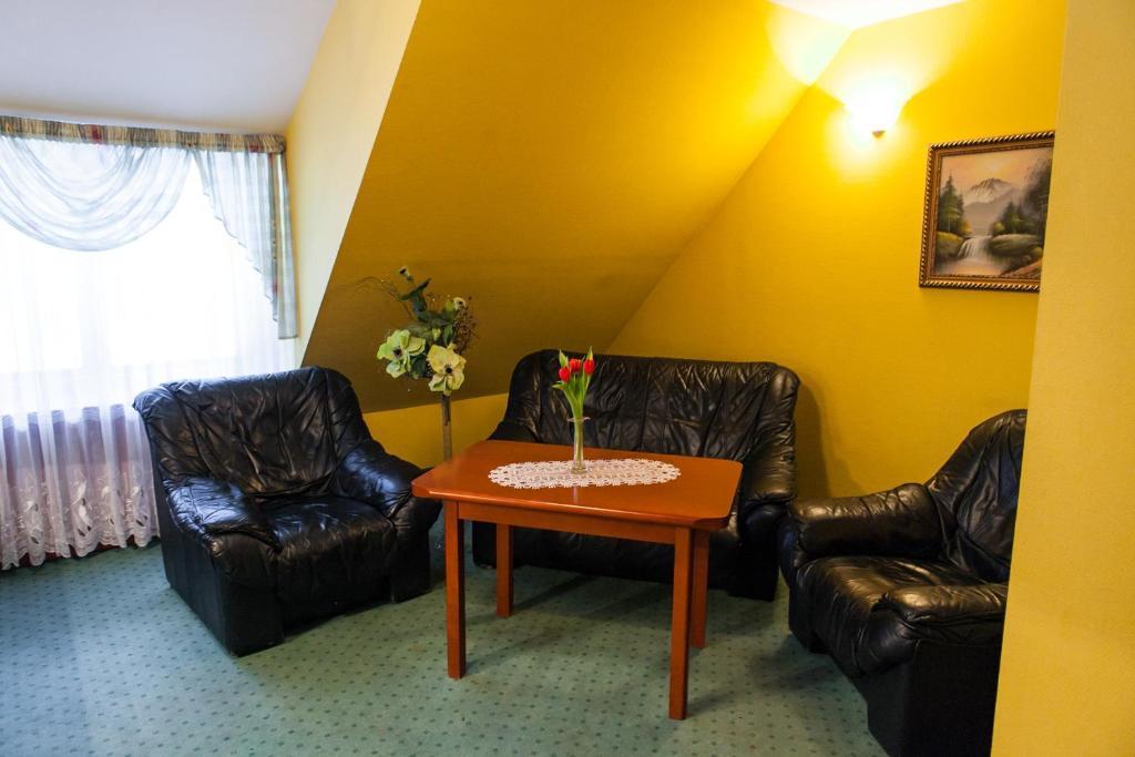 Hotel Rebajlo Piła Pokoj fotografie