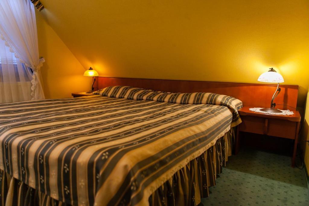 Hotel Rebajlo Piła Pokoj fotografie