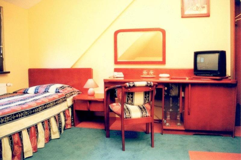 Hotel Rebajlo Piła Pokoj fotografie